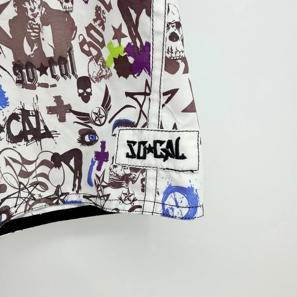 So-Cal Board Shorts Mens 32x12 White‎ Graffiti Skulls Uncle Sam Punk Pockets Y2K